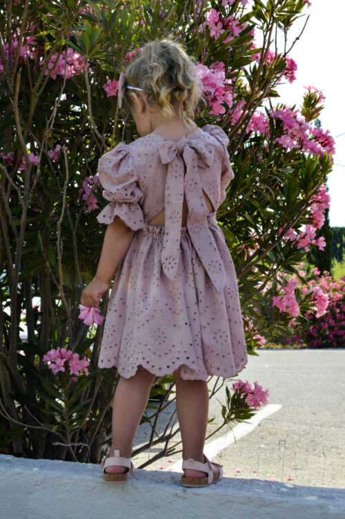 Sukienka Lilia Haftowana w 3 kolorach 62-128