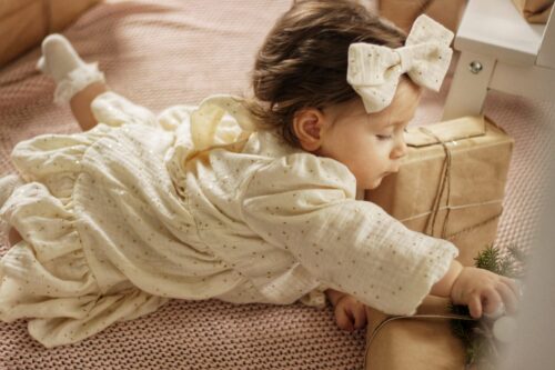 Alternative view of Sukienka Muślinowa z drobinkami 62-128